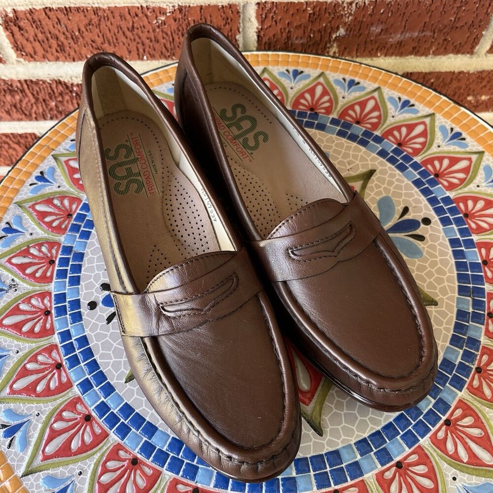 SAS Wink Penny Loafer Womens US 7.5 Slim Brown Leather Slip On Flat Made in USA